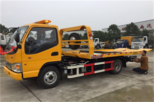 新村乡哪里有拖车服务